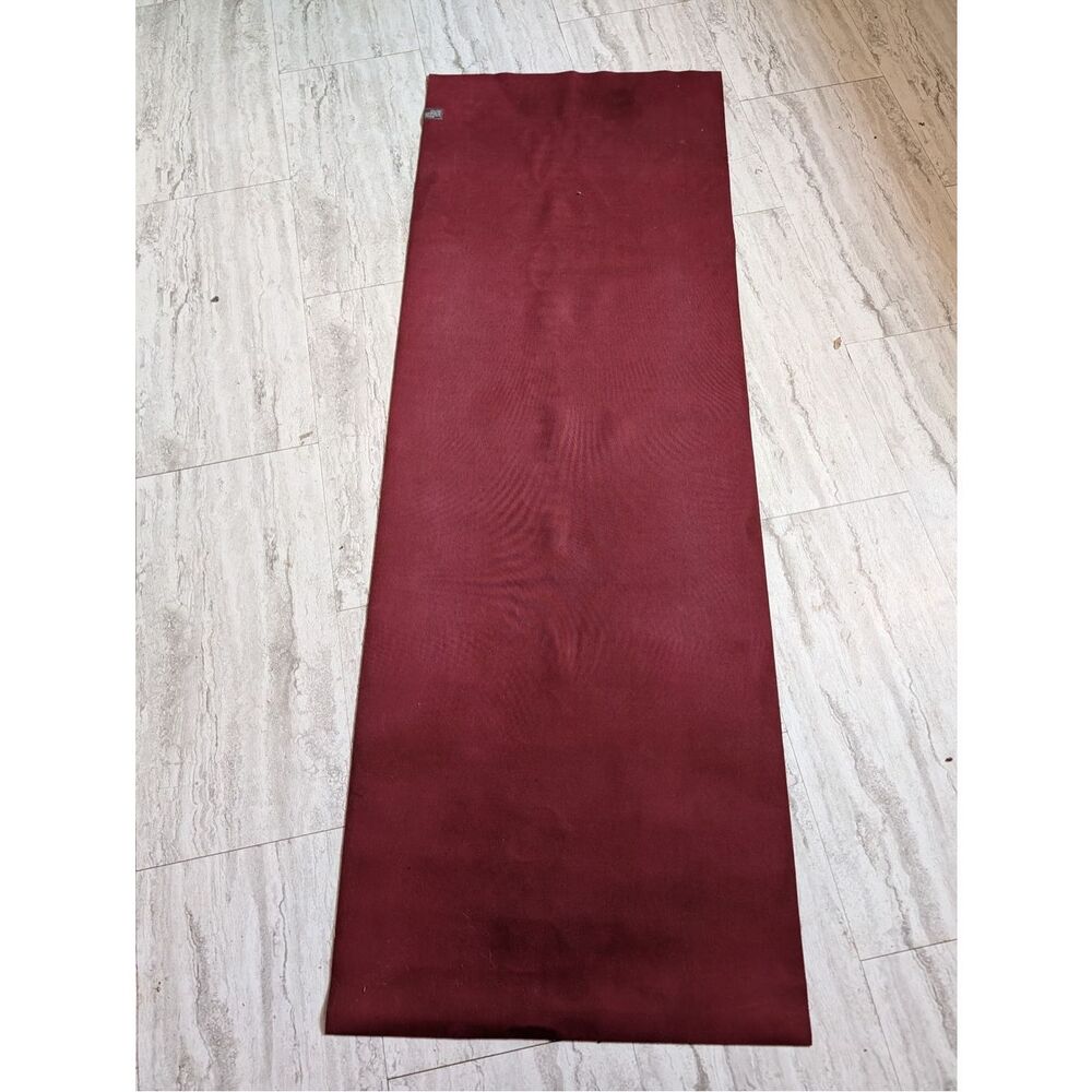 manduka Burgundy Yoga Mat